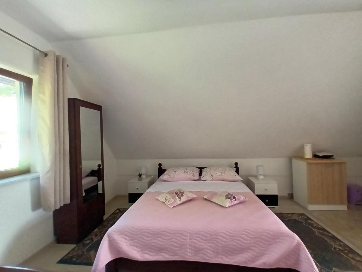 Guesthouse Loncar Plitvička Jezera Dış mekan fotoğraf